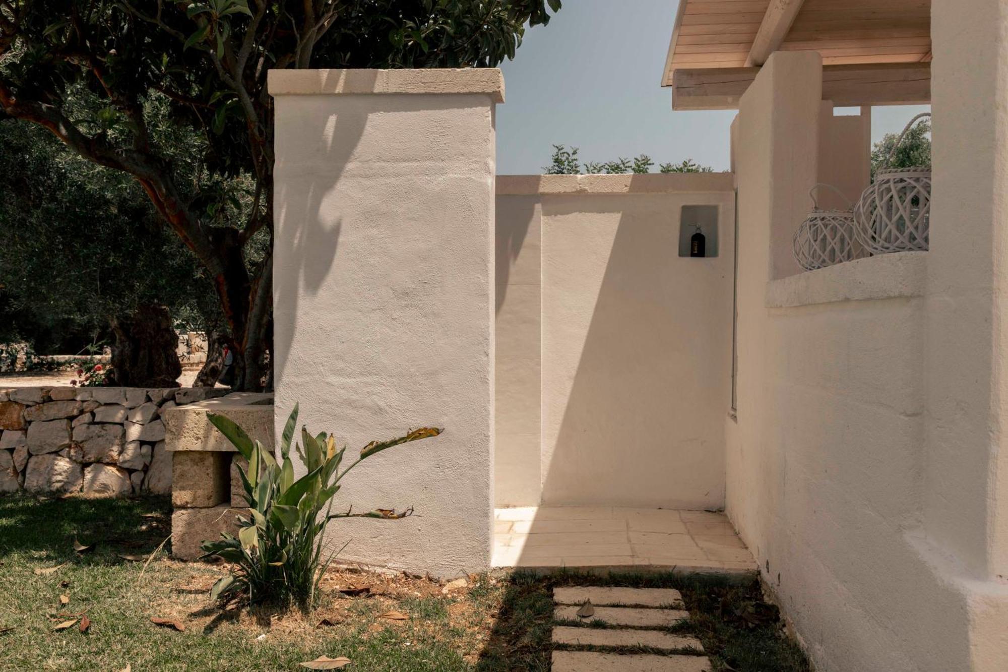 Masseria Artemisia Vista Mare Ostuni Exteriör bild